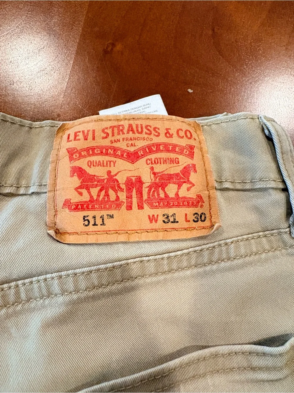 Levi's 511 Slim Straight Men's Jeans in Light Beige, size w31 L30